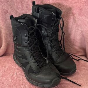 Reebok Men's Black High-Top Boots
